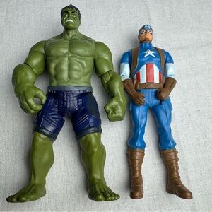 Hasbro Marvel 2017 Hulk and 2016 Captain America Action Figures Approx 6"